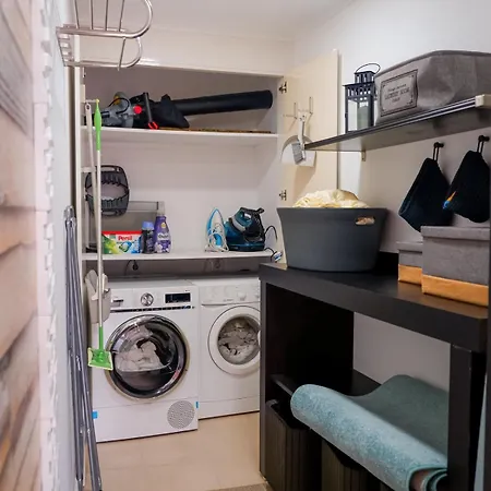 Luxury 2br Spacious & Stylish With Patio Near Metro *