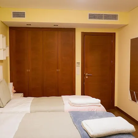 Luxury 2br Spacious & Stylish With Patio Near Metro Διαμέρισμα *